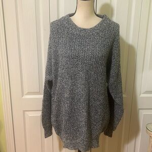 Lint Xin oversized sweater